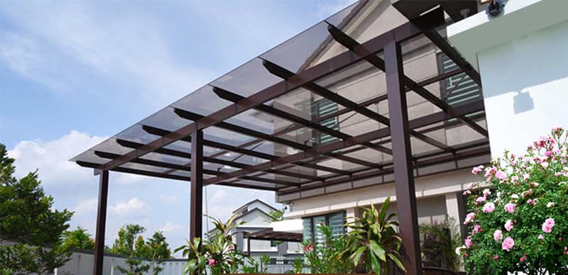 Mái poly loại nào tốt? So sánh các loại phổ biến trên thị trường hiện nay