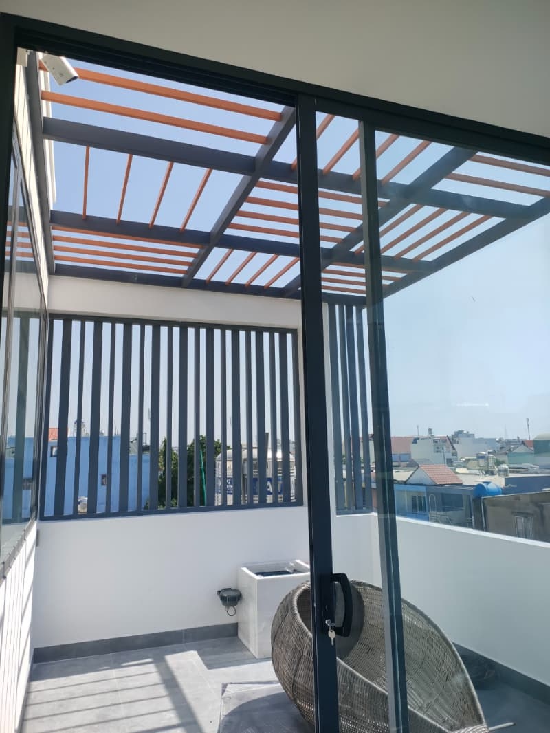 Dịch vụ sửa khung BV Tp.HCM uy tín, nhanh chóng, xử lý rỉ sét xuống cấp hiệu quả